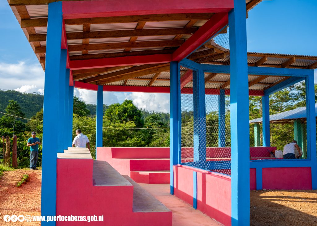 Rehabilitación del Estadio Comunitario de San Miguel