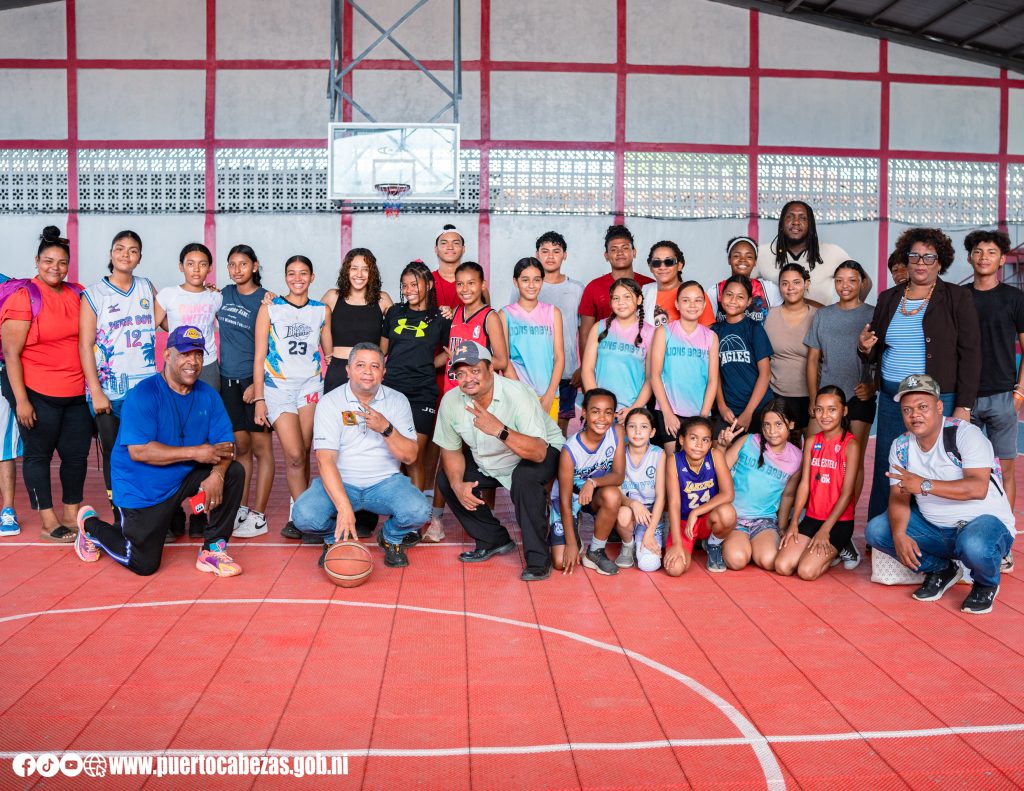 Renovado Polideportivo Ferrera Dixon