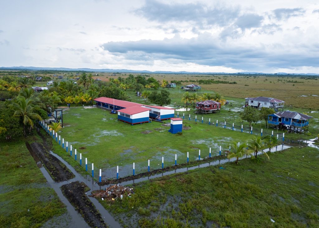 Rehabilitación de la Escuela de Klingna