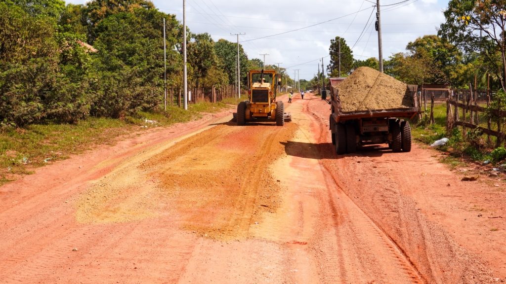 mantenimiento de calles de macadán en Bilwi