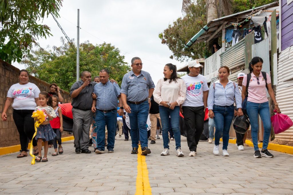 calles adoquinadas en Bilwi